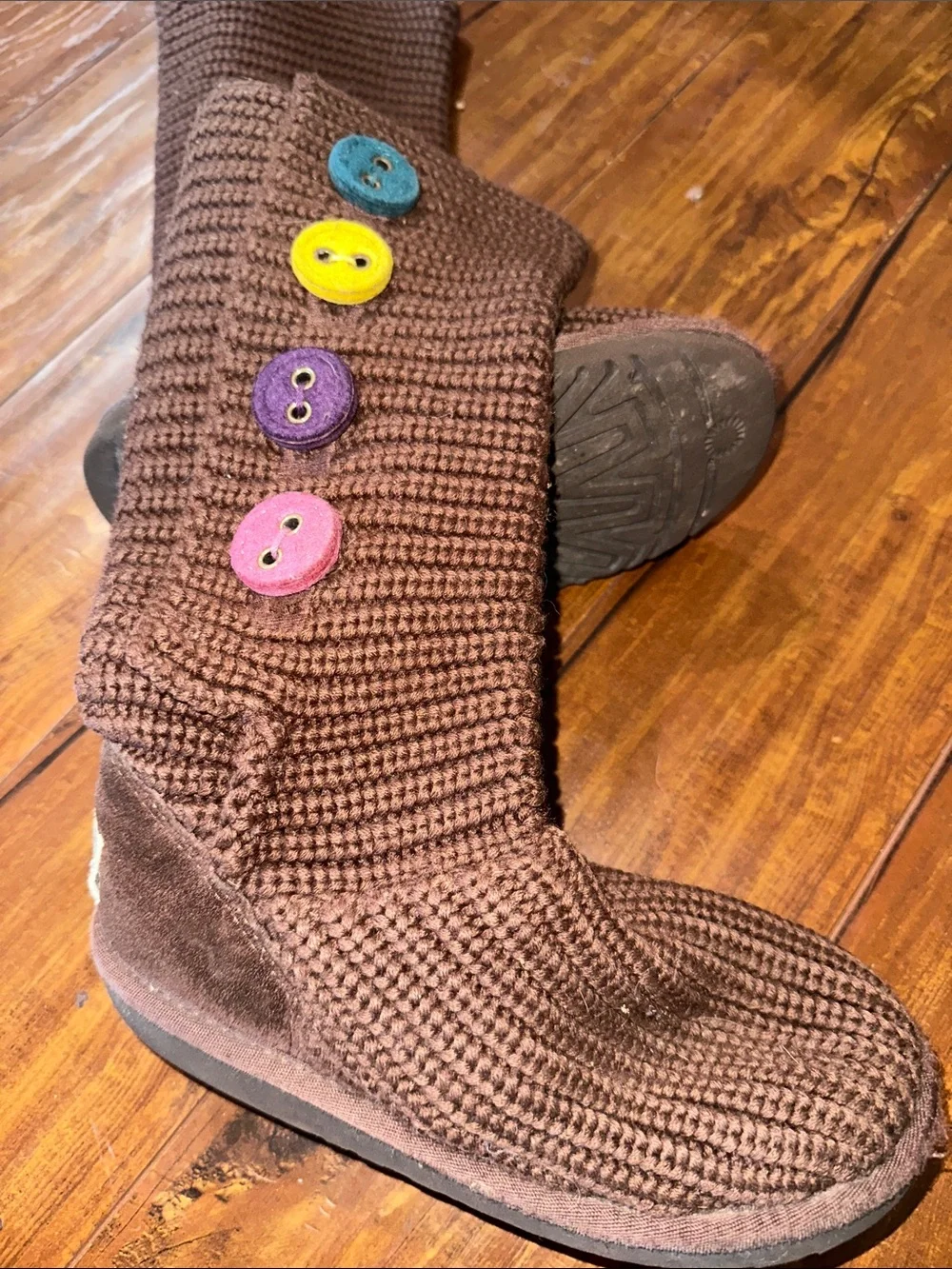 UGG Australia Candy II 1967 Brown Knit Rainbow Button Boots Girls Size 1